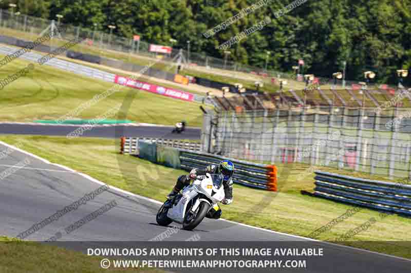 brands hatch photographs;brands no limits trackday;cadwell trackday photographs;enduro digital images;event digital images;eventdigitalimages;no limits trackdays;peter wileman photography;racing digital images;trackday digital images;trackday photos